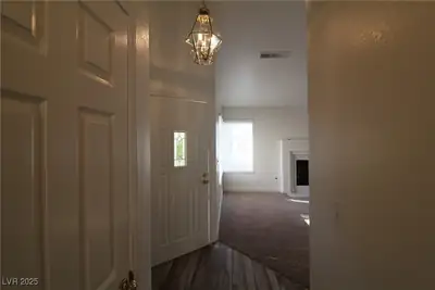 1629 British Cup Drive, Las Vegas, NV 89117 
