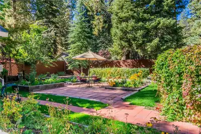 4063 Zugspitz Way, Mount Charleston, NV 89124 Patio