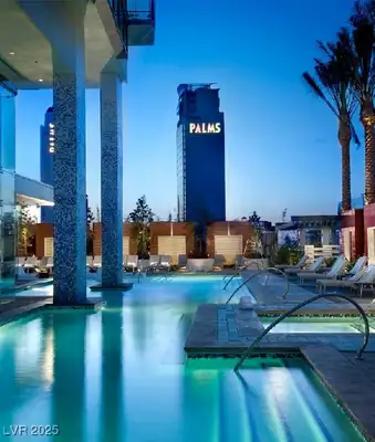 4381 West Flamingo Road 2821 Pool