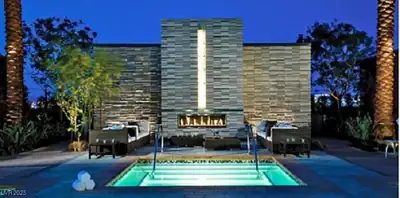 4381 West Flamingo Road 2821 Patio