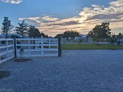 1080 Shady Lane, Pahrump, NV 89060 Yard