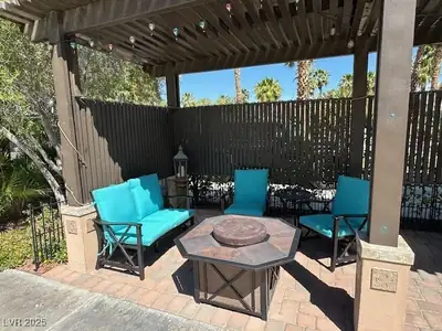 8175 Arville Street 171, Las Vegas, NV 89139 Patio