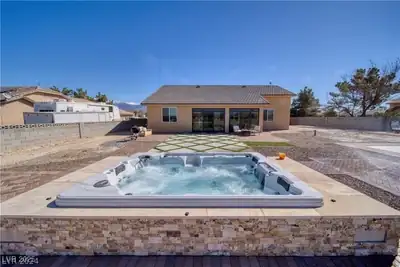 6440 Montclair Street, Pahrump