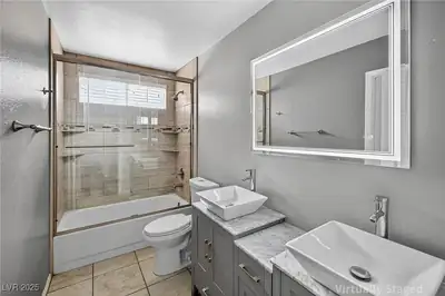 4715 Illustrious Street, Las Vegas, NV 89147 Bathroom
