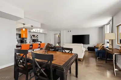 3930 University Center Drive 902 Dining Area