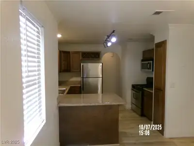 2700 North Rainbow Boulevard 1105 Kitchen