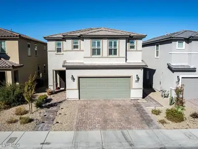 6082 Rose Springs Avenue Las Vegas, NV 89130