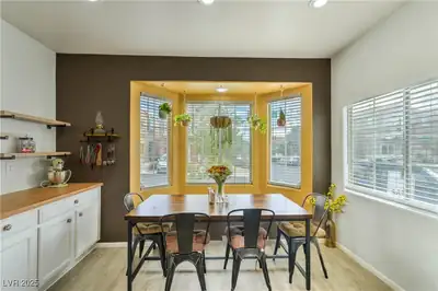 9427 Liquid Loco Street, Las Vegas, NV 89178 Dining Area