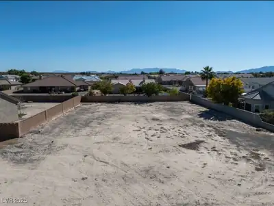5391 East Bridger Street Yard