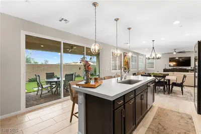 1079 Page Park Lane, Henderson, NV 89011 Kitchen