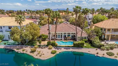 2209 Glenbrook Way Las Vegas, NV 89117