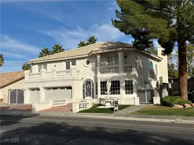 4408 North Pioneer Way, Las Vegas