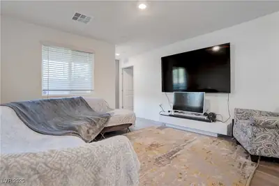 7890 Aurora Sky Street 2 Living Room