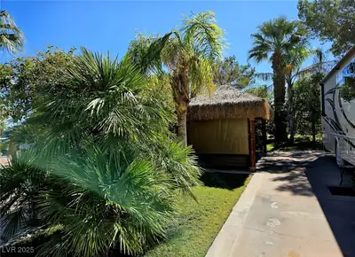 8175 Arville Street 269, Las Vegas, NV 89139 Yard