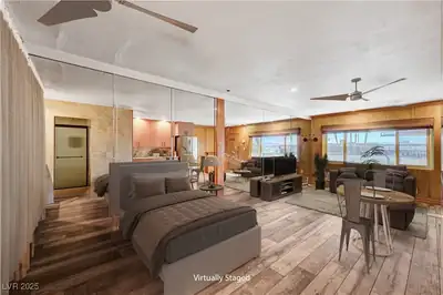 4600 Paradise Road 40 Bedroom