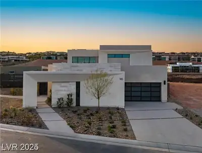 105 Still Shores Street, Henderson, NV 89011 Front of Structure
