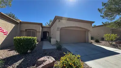 2202 Spring Water Drive, Las Vegas