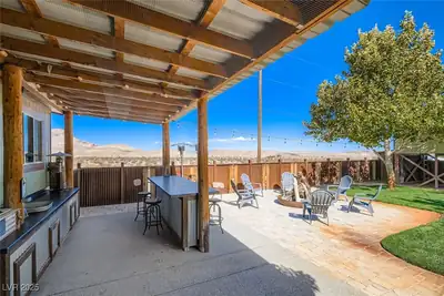 12992 State Hwy 160 Road, Las Vegas, NV 89161 Patio