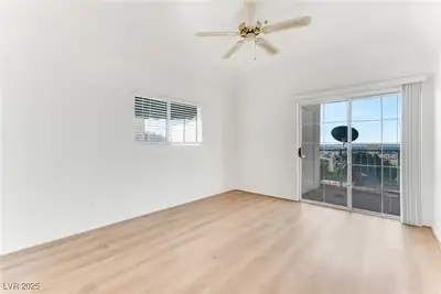 3550 Bay Sands Drive 1098 Primary Bedroom