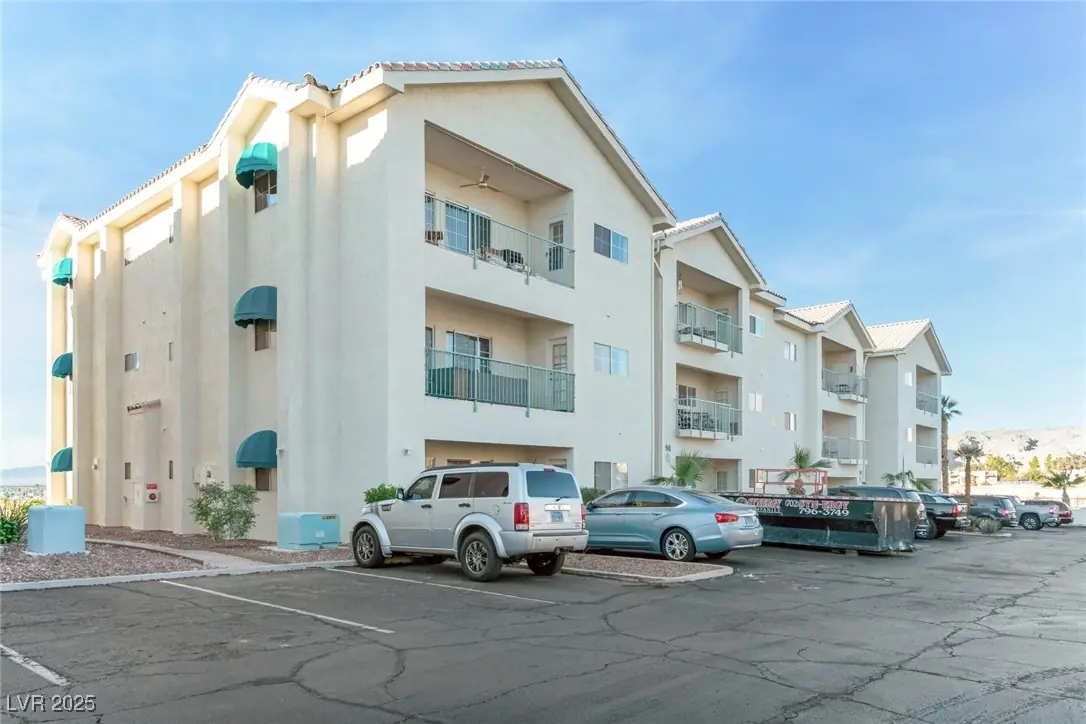 3550 Bay Sands Drive 1098