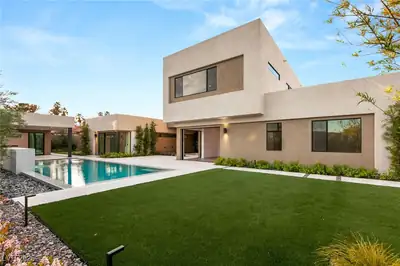 7385 Heron Canyon Court, Las Vegas, NV 89117 Back of Structure