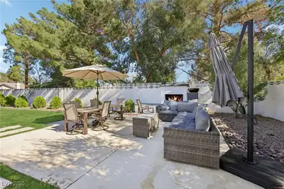 3140 Montessouri Street, Las Vegas, NV 89117 Patio