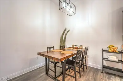 8805 Jeffreys Street 2112 Dining Area