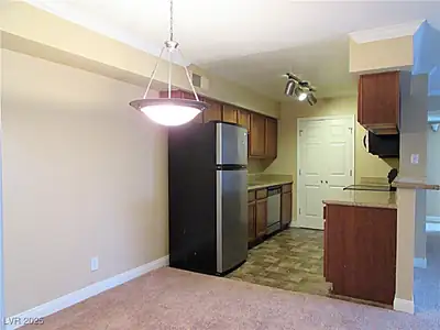 3135 South Mojave Road 260 Kitchen