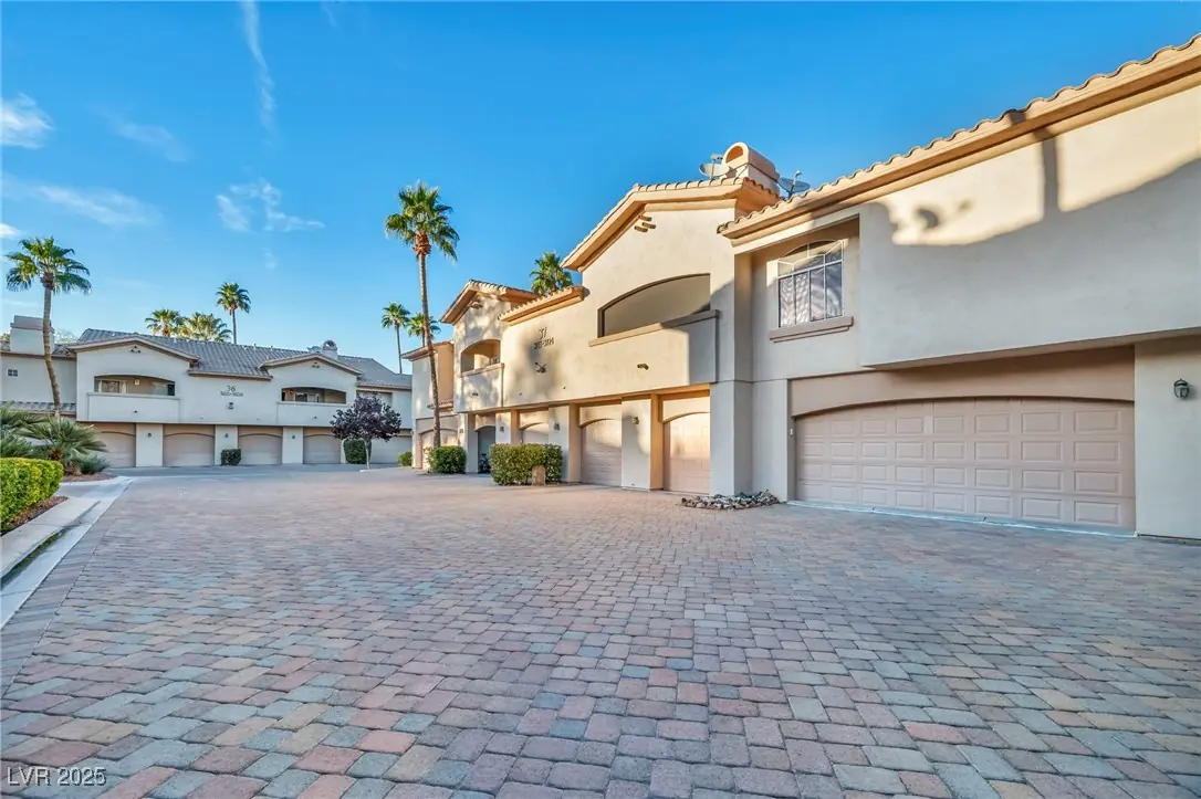 2050 West Warm Springs Road 3721