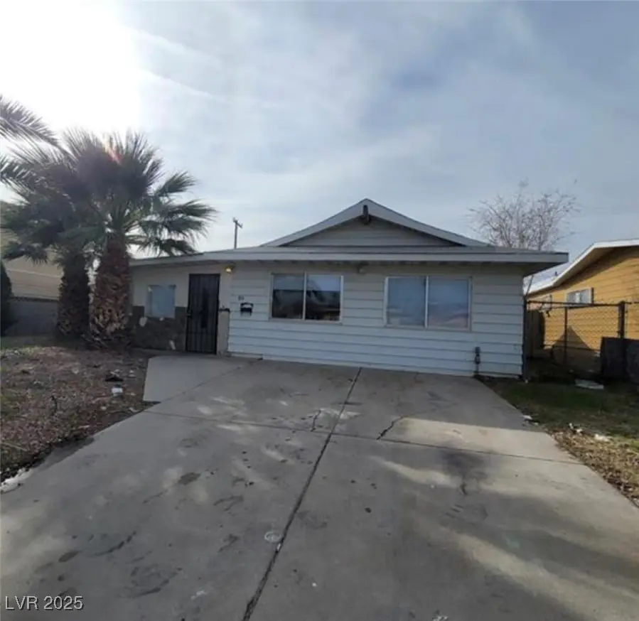 309 Rossmoyne Avenue, North Las Vegas, NV 89030