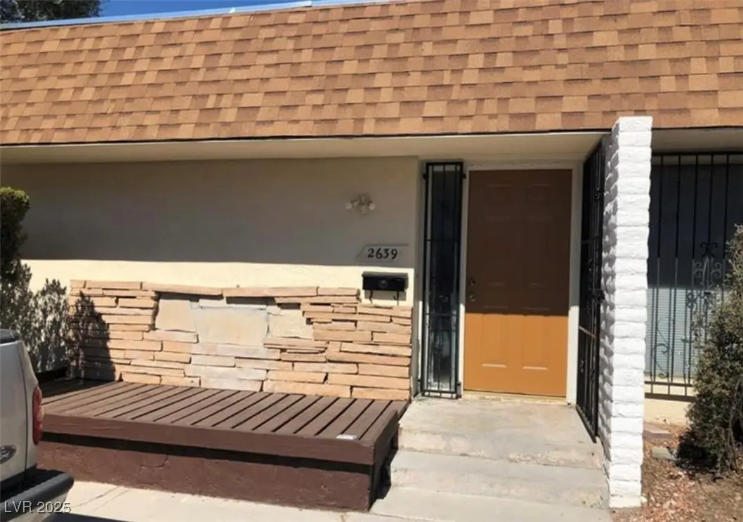 2639 Heritage Drive, Las Vegas, NV 89121