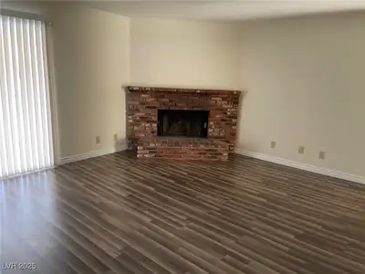 5427 Indian River Drive 418, Las Vegas, NV 89103 