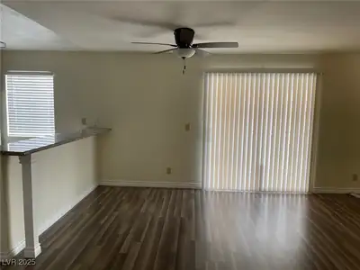 5427 Indian River Drive 418, Las Vegas, NV 89103 