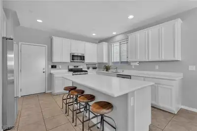 443 Barcarolle Lane, Henderson, NV 89011 Kitchen