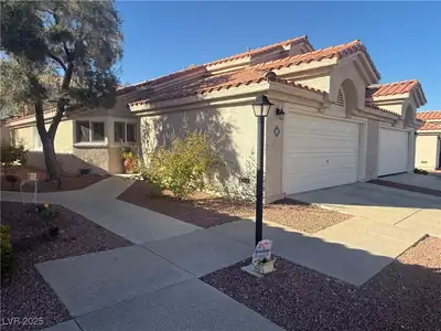 557 Yacht Harbor Drive, Las Vegas, NV 89145 Front of Structure