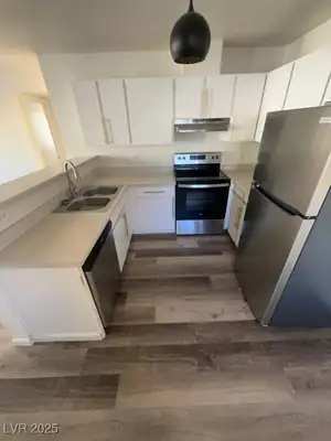 2764 Aarondavid Drive A Kitchen