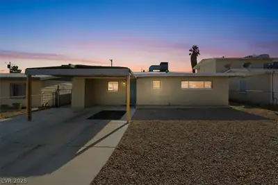 1800 Walnut Avenue Las Vegas, NV 89101