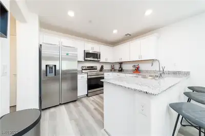 2849 Desert Mosaic Lane 5 Kitchen