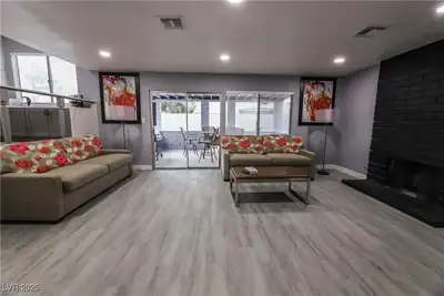 5301 Opuntia Street, Las Vegas, NV 89146 Living Room