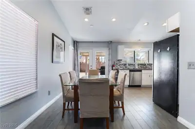 7076 Gunslinger Street, Las Vegas, NV 89119 Dining Area