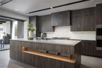 1786 Diamond Rim Court Kitchen