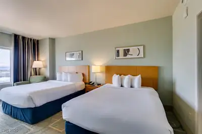 211 East FLAMINGO Road 1214 Bedroom
