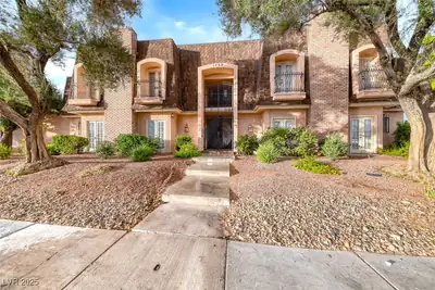 1409 East St Louis Avenue A, Las Vegas