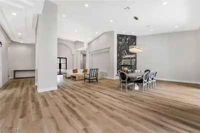 Address Not Disclosed Dining Area