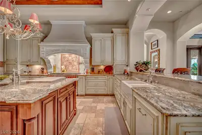 1793 Anelli Court Kitchen