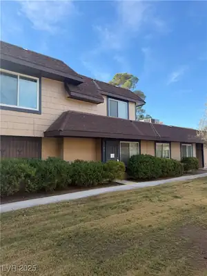 6120 Meadowhaven Lane Las Vegas, NV 89103