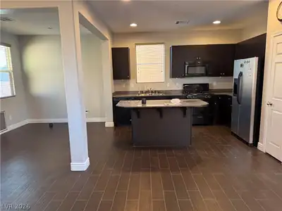 121 Brookhouse Court, Henderson, NV 89011 Kitchen