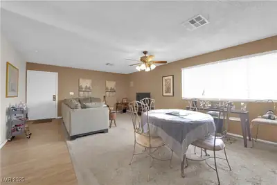 95 East Windmill Lane Dining Area