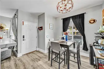 9000 South Las Vegas Boulevard 1242 Dining Area