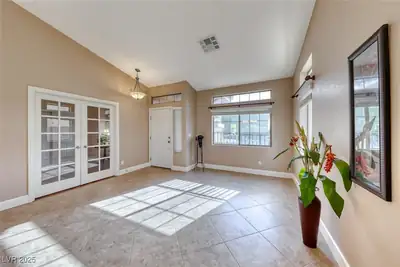 2764 Craigmillar Street, Henderson, NV 89044 Living Room